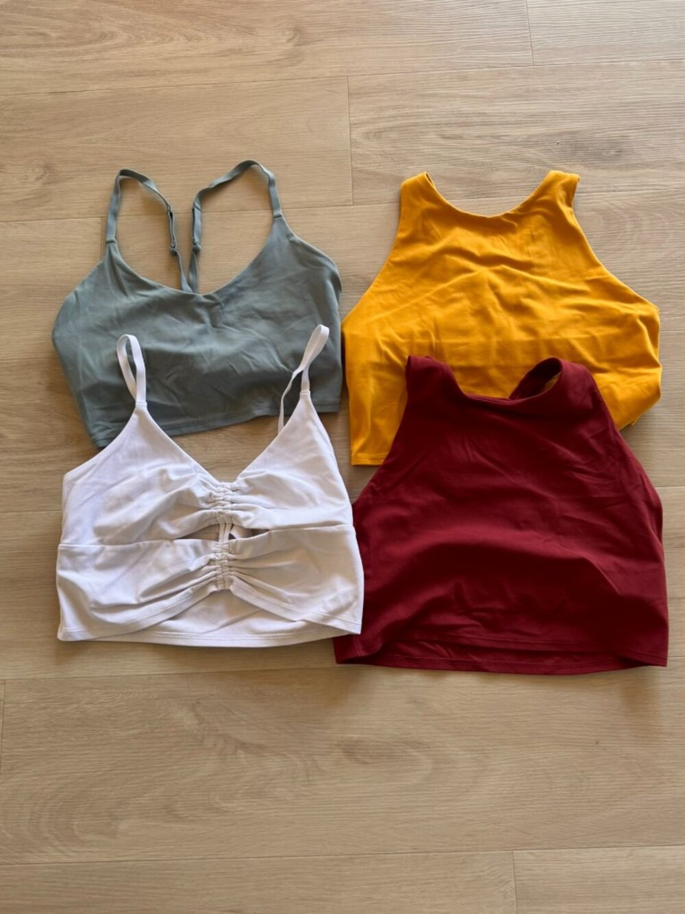 Lot of 4 Athleta Tanks - Size M